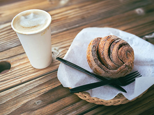 Snacks, Cafetería y elementos de cocina